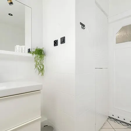 Family With A Remote Work Space In By Renters * Poznan